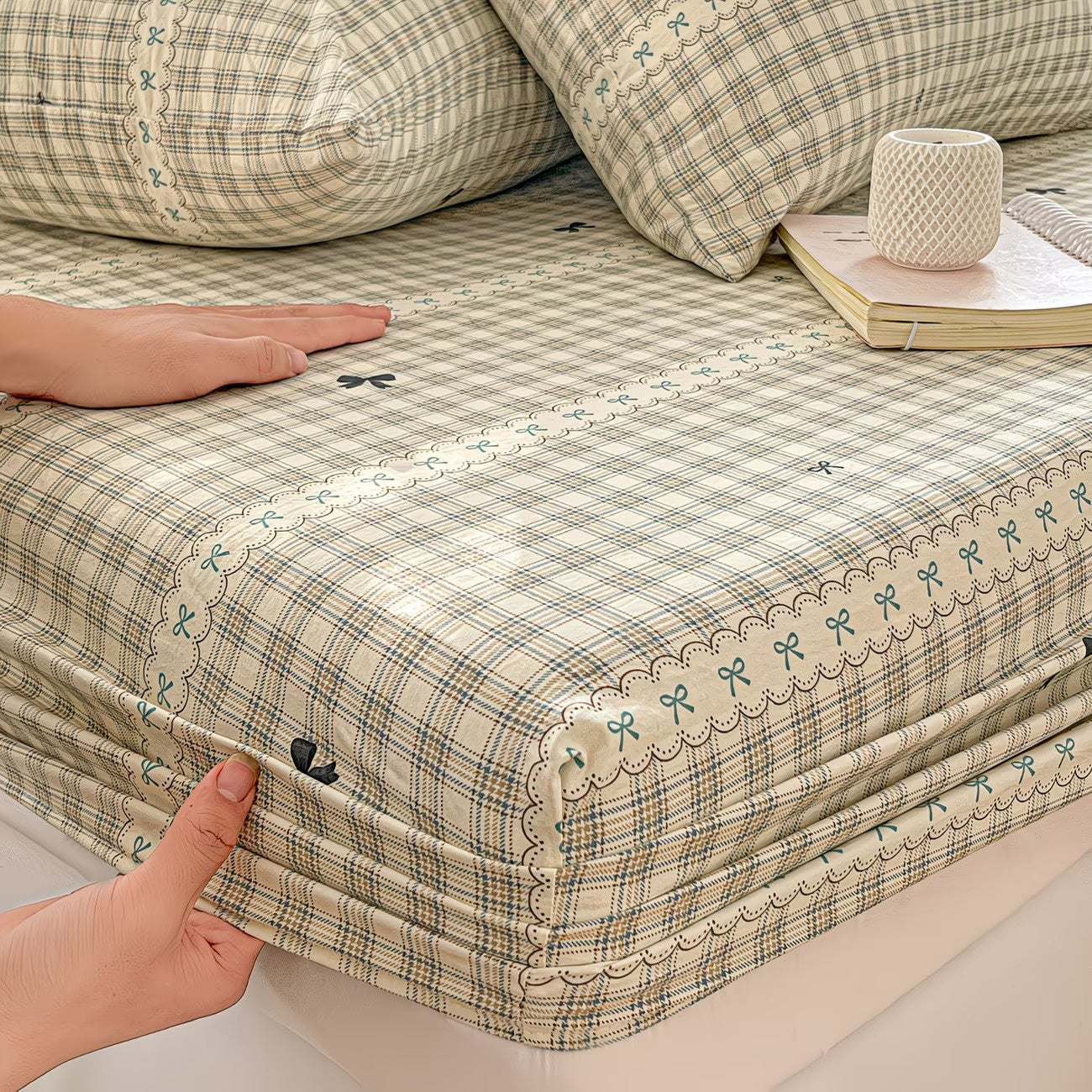 Plaid-Patterned Bedspread