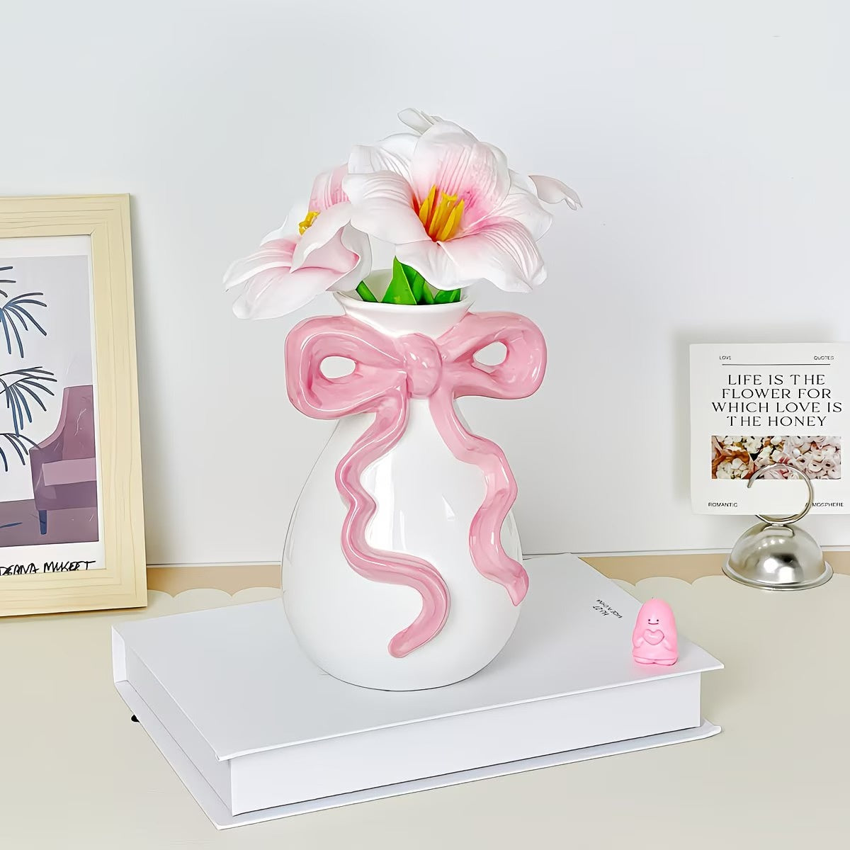 Vase with a Sculpted Bow